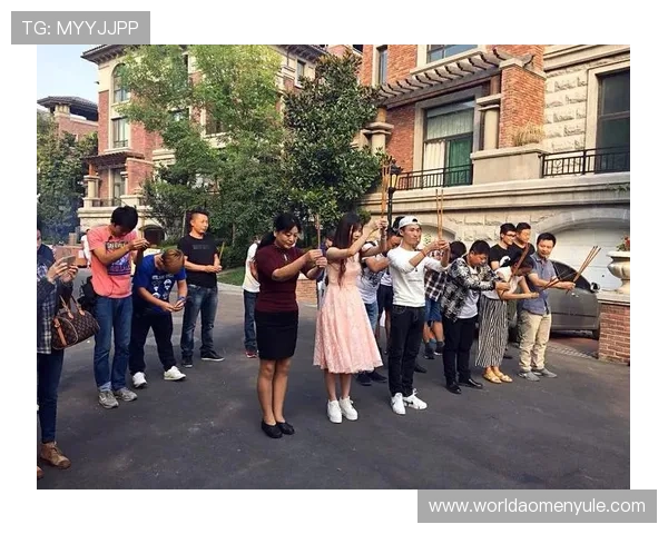 K8真人全天24小时在线，实时互动开启沉浸式娱乐新体验，感受真实赌场的现场氛围